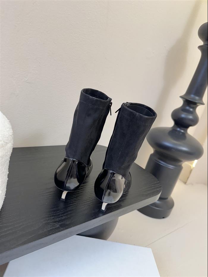 20251128172612124 380